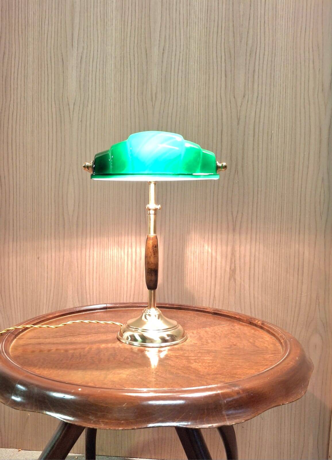 Lampe de bureau ministérielle Churchill en verre vert et laiton