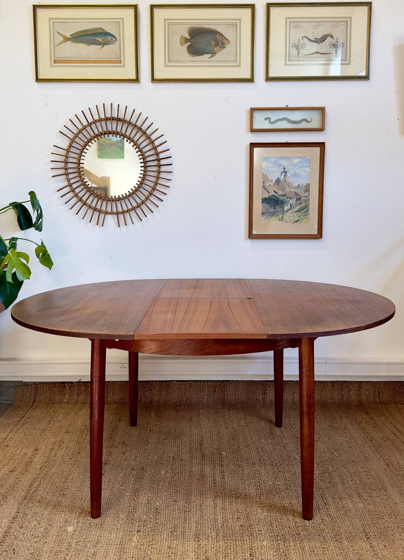 Table scandinave extensible en teck – années 60