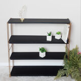 Metal string shelf