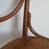 Genuine Thonet heart model n°28 chair, manufactured by Thonet, circa 1900
