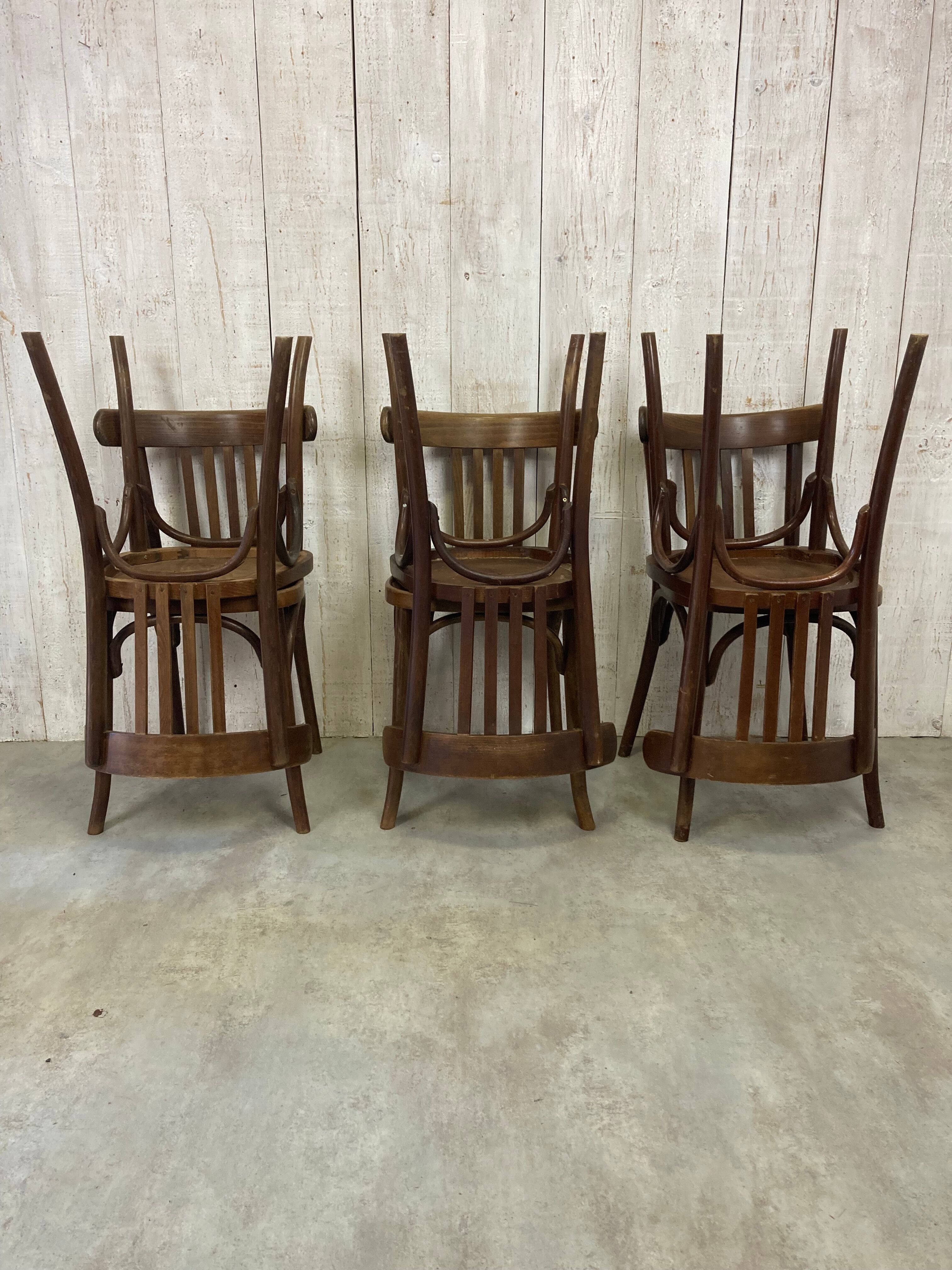Série de 6 chaises bistrot