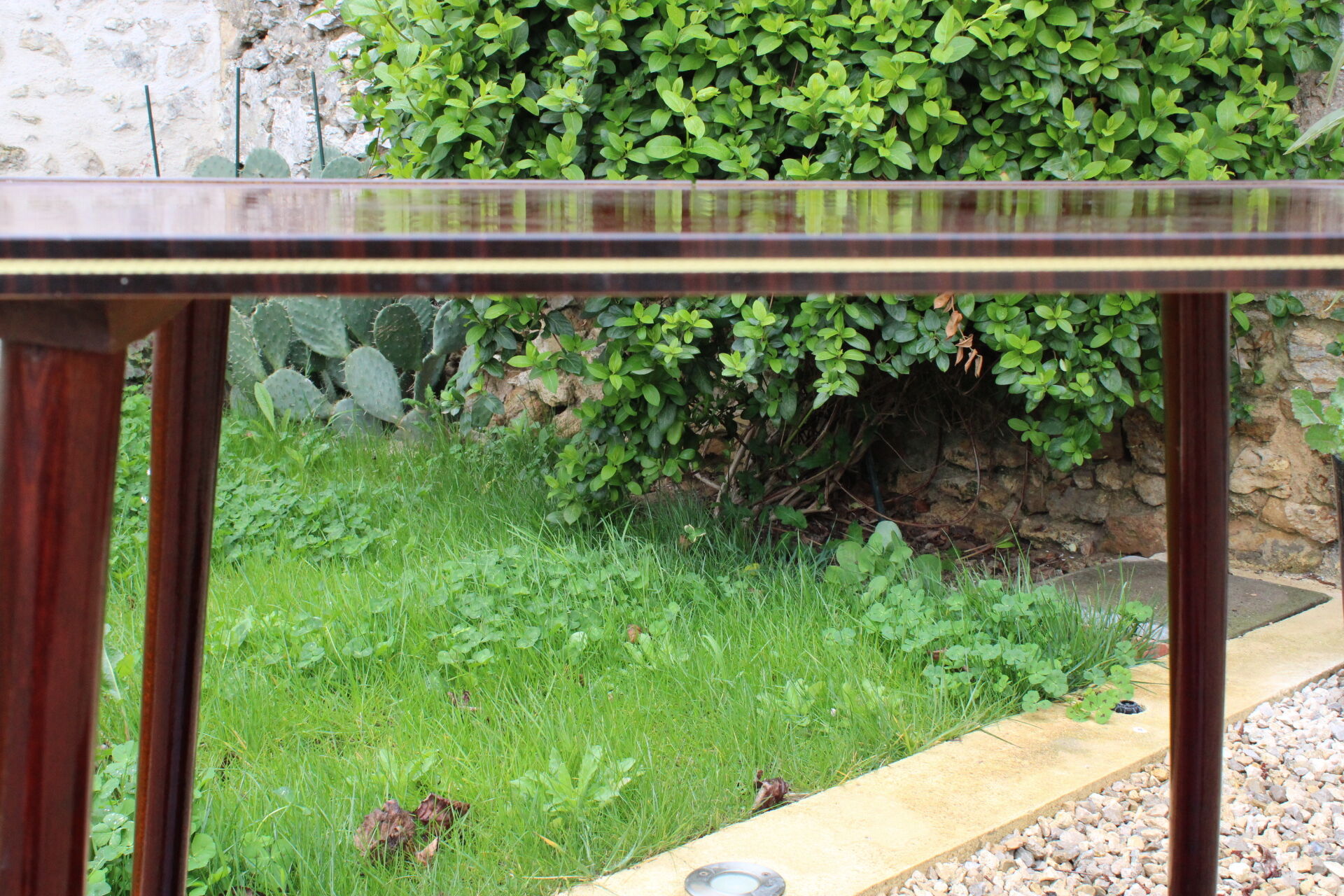 Vintage serving roller table