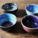 Un lot de 4 bols poterie émail couleurs