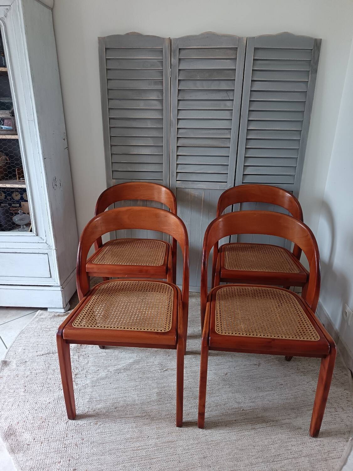 Baumann gondola chairs