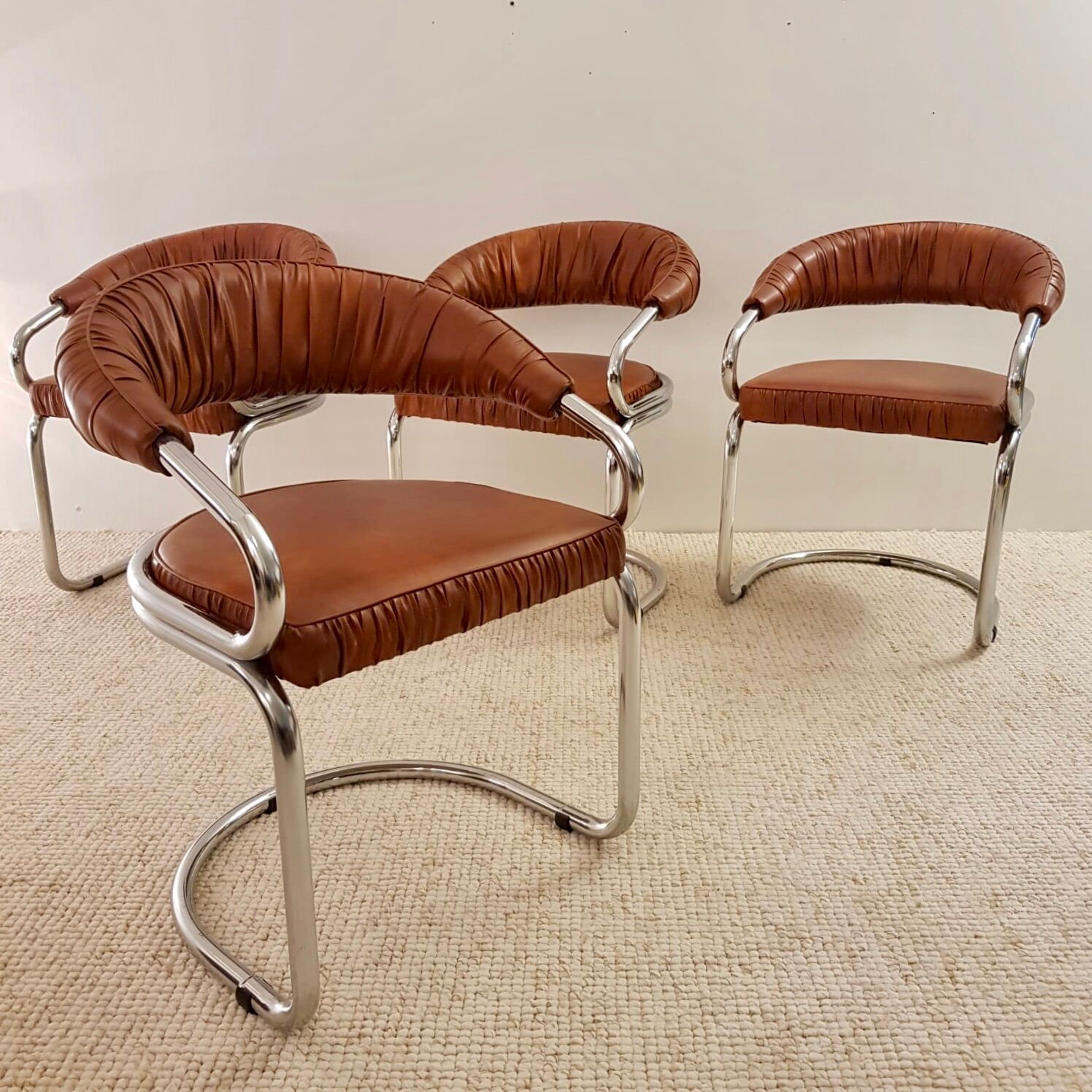 Set of 4 Giotto Stoppino chairs from the 1970s