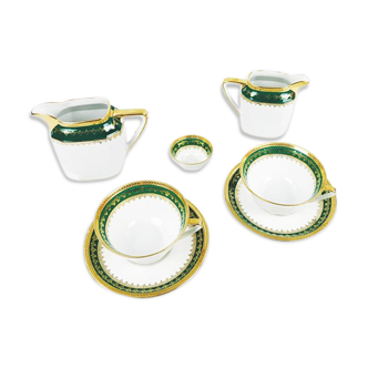 Green and gold coffee service