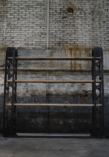 Eiffel riveted shelf