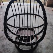 Swivel rattan love seat