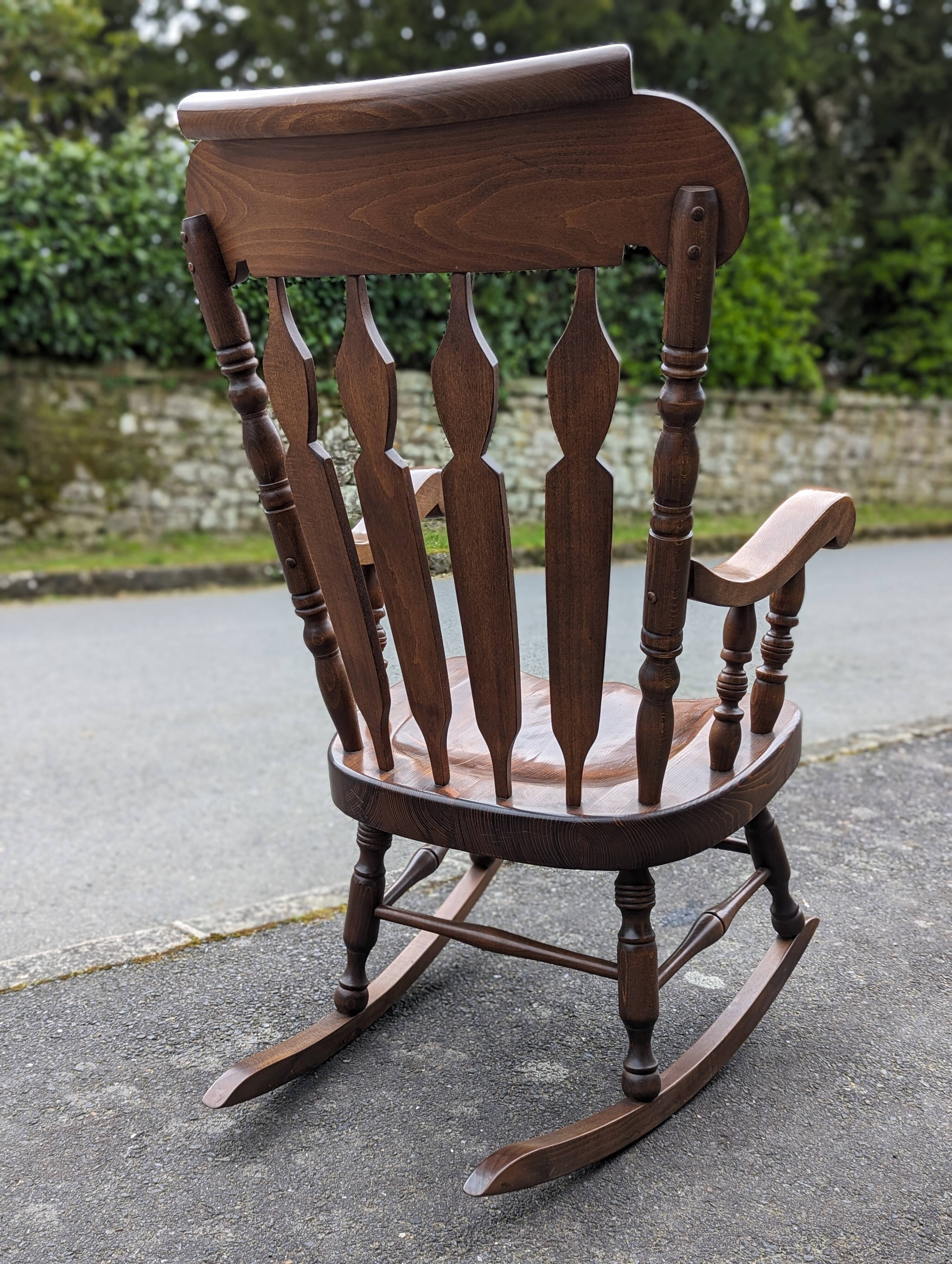 Rocking chair