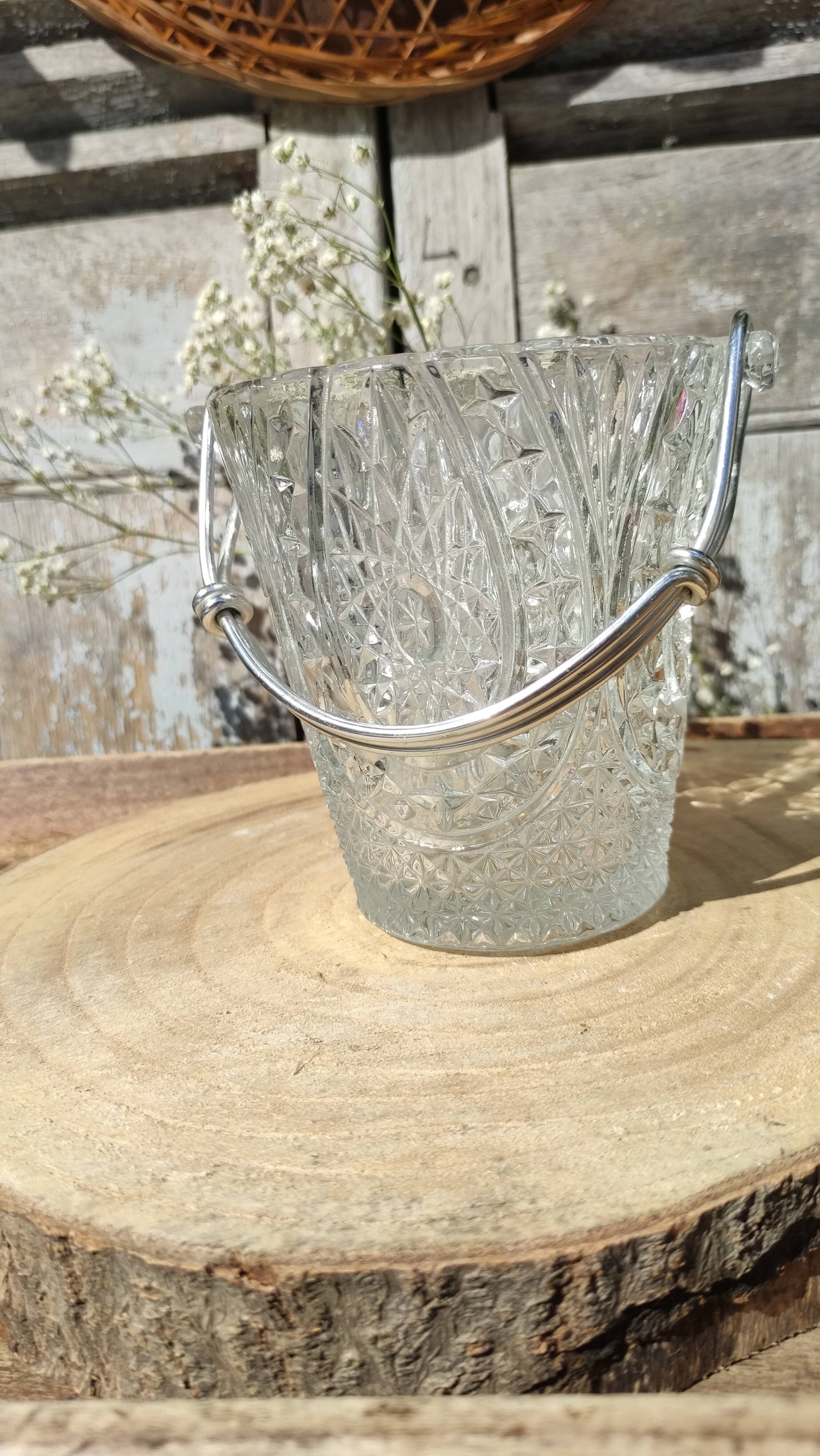 Seau à glace ou glaçons vintage en verre ciselé