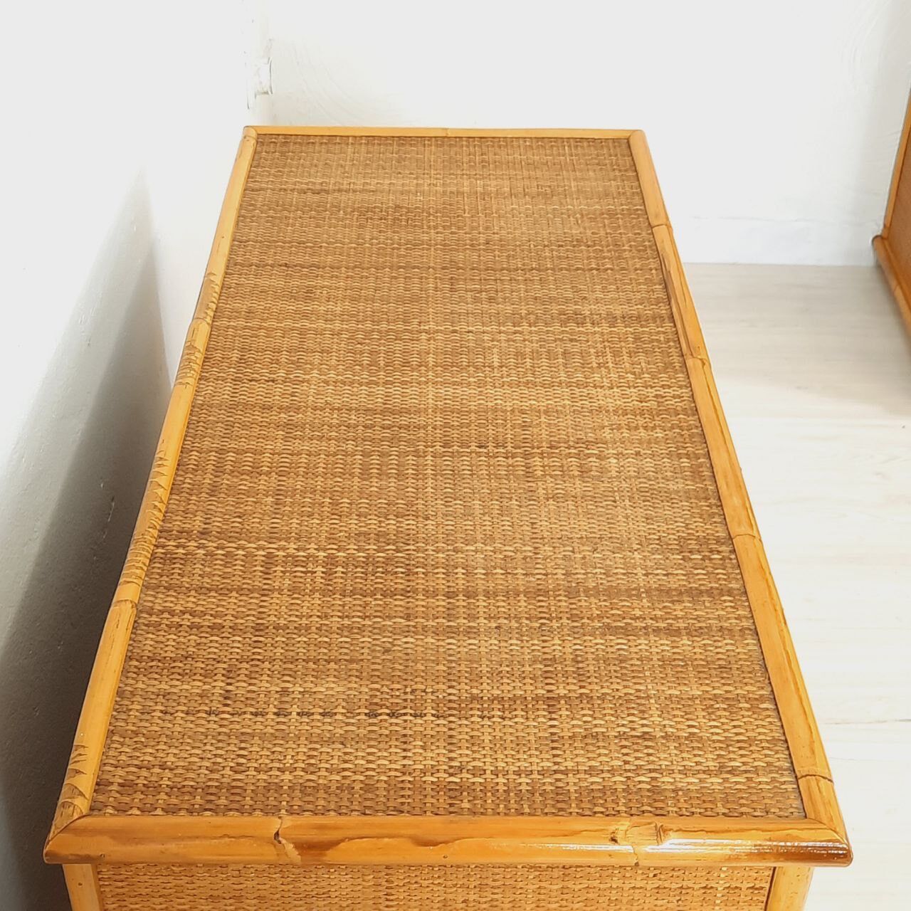Vintage bamboo bedroom, Dal vera, wicker
