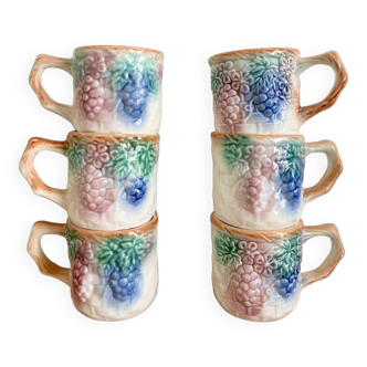 6 tasses en barbotine vintage