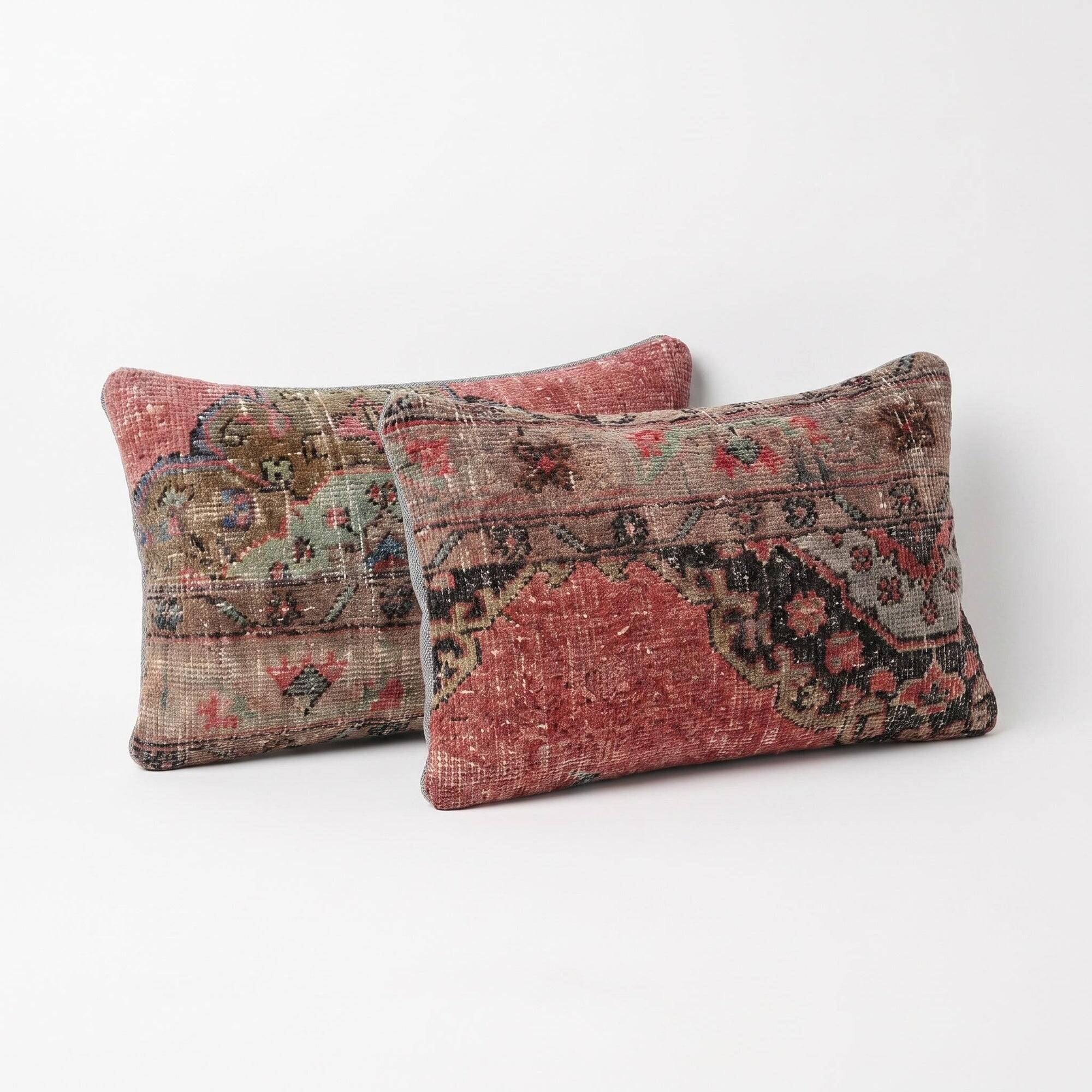 Set of 2 vintage Turkish cushion covers 41x61 cm