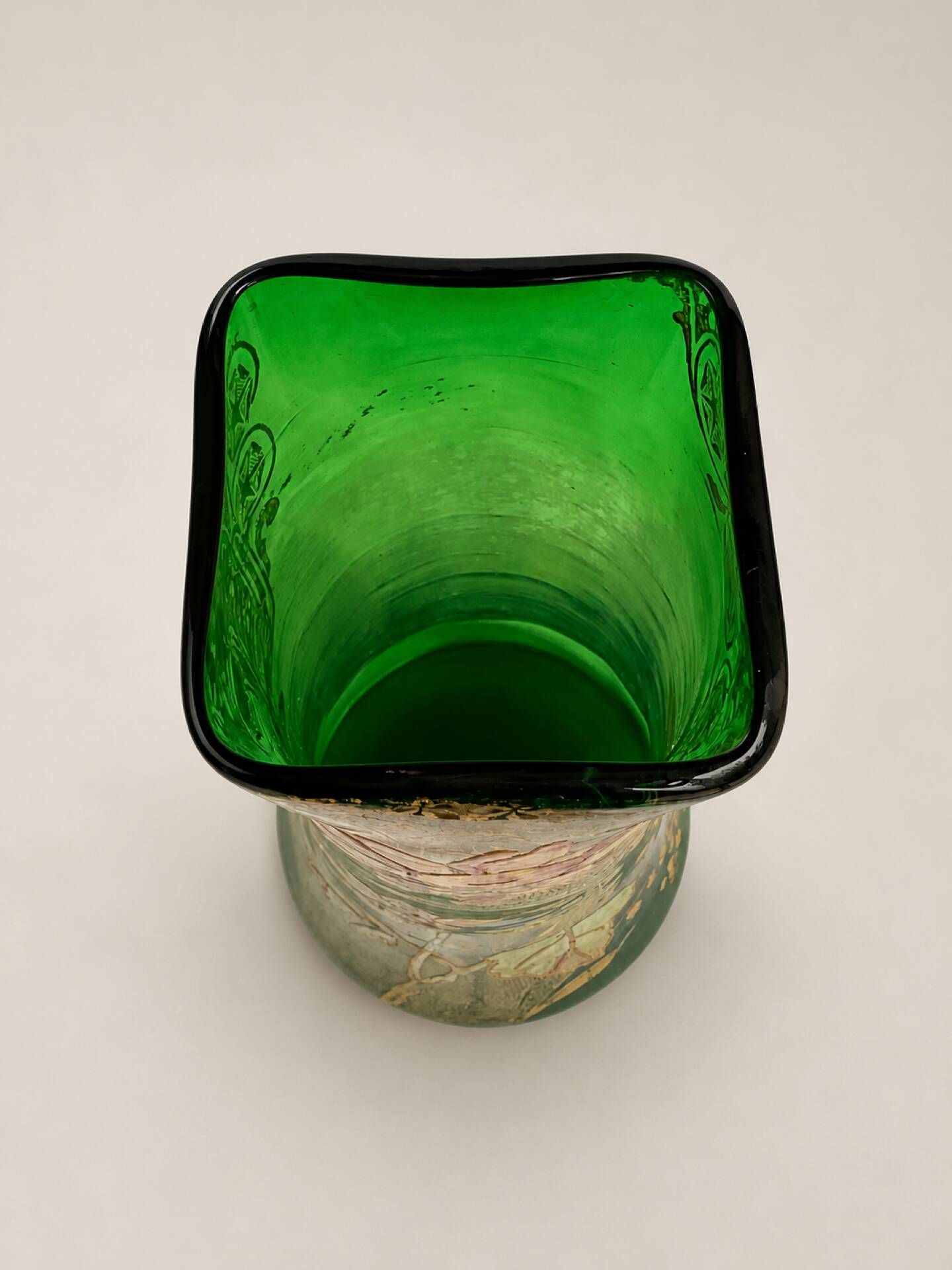 Legras Montjoye vase model Belfort Art Nouveau circa 1900