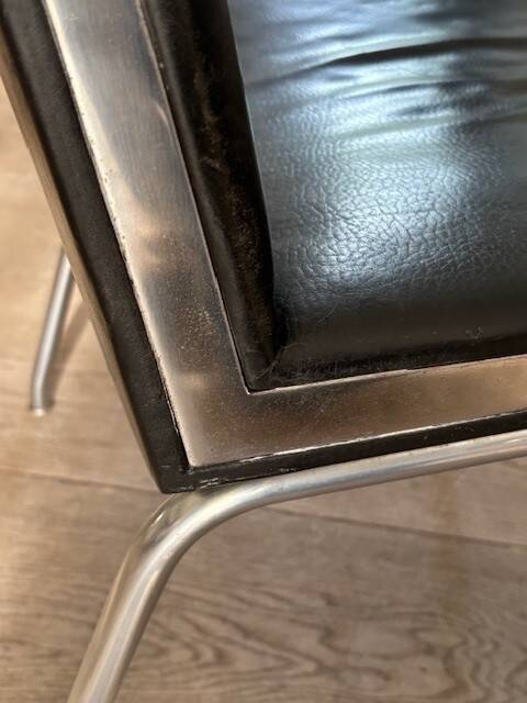 2 Airport leather armchairs by Hans Wegner - Denmark 1980s