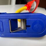 Articulated Memphis style clamp lamp