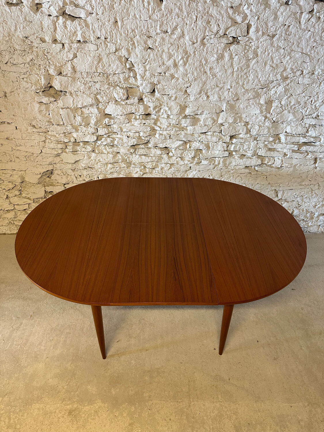 1960s Scandinavian extendable teak round table