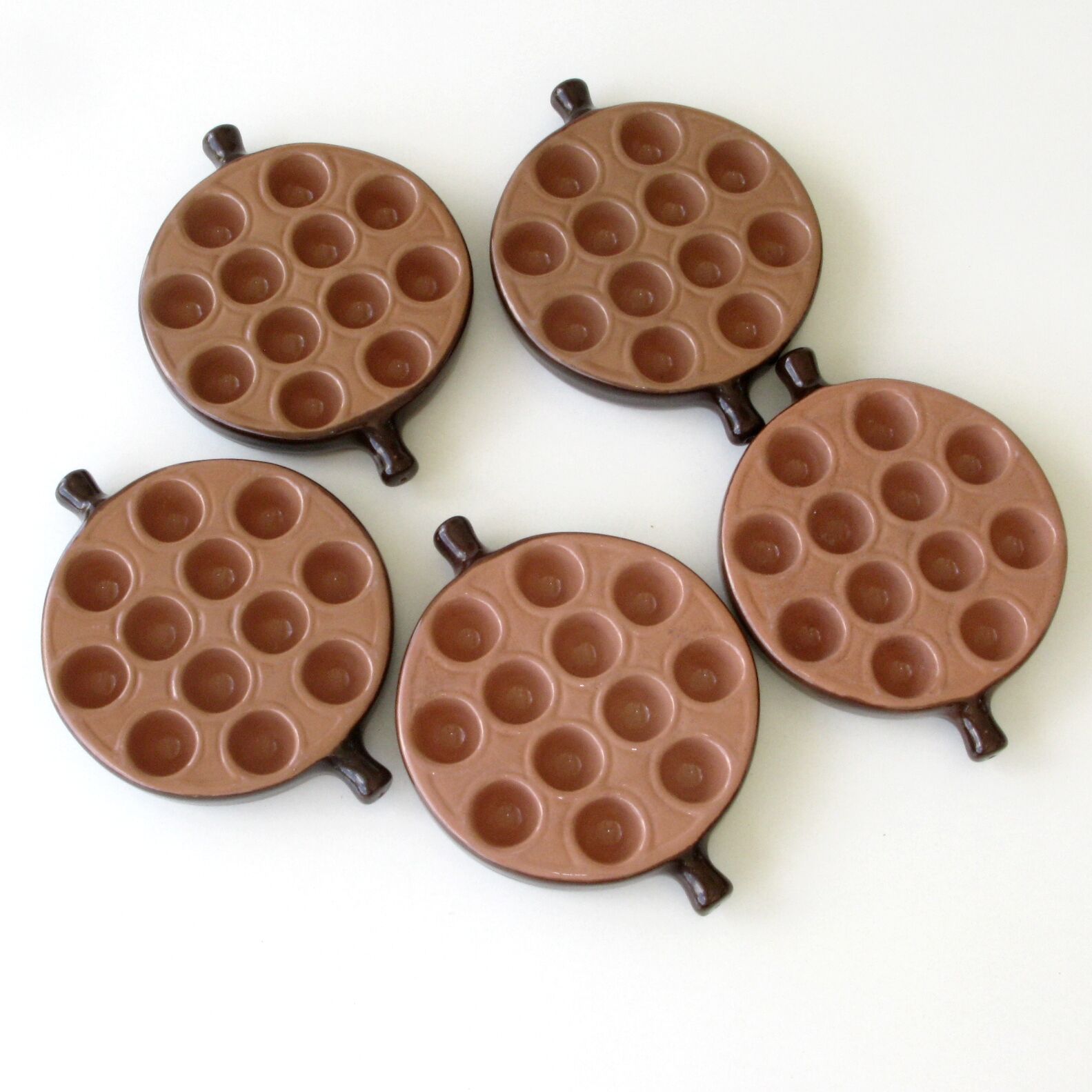 Emile Henry snail service - 5 Poêlons 12 holes - Caquelons marron