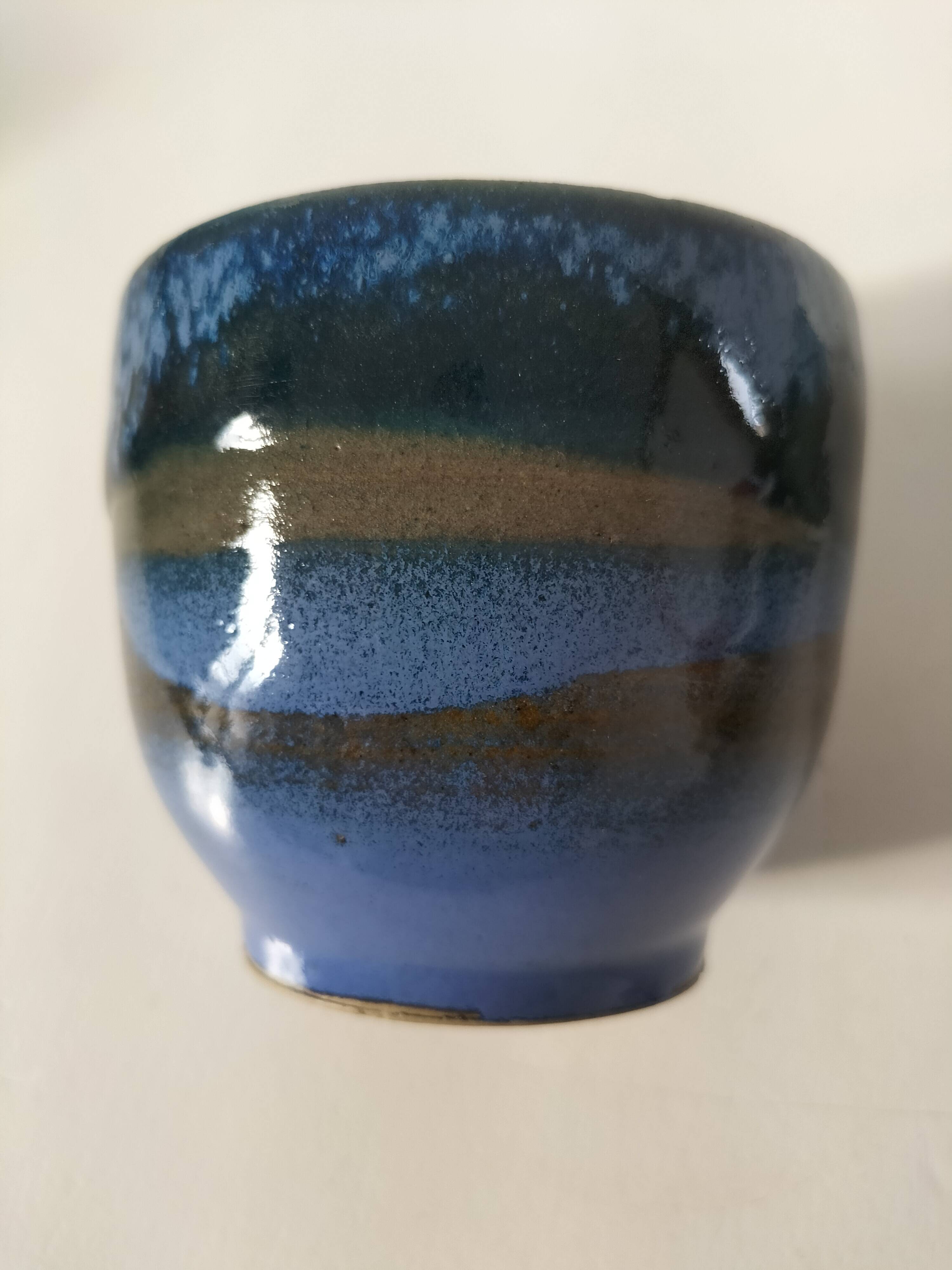 Duo de gobelets en grès émaillé bleu et vert