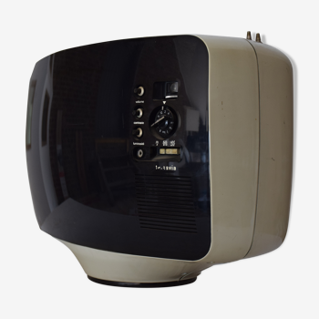 TV Teleavia model P111