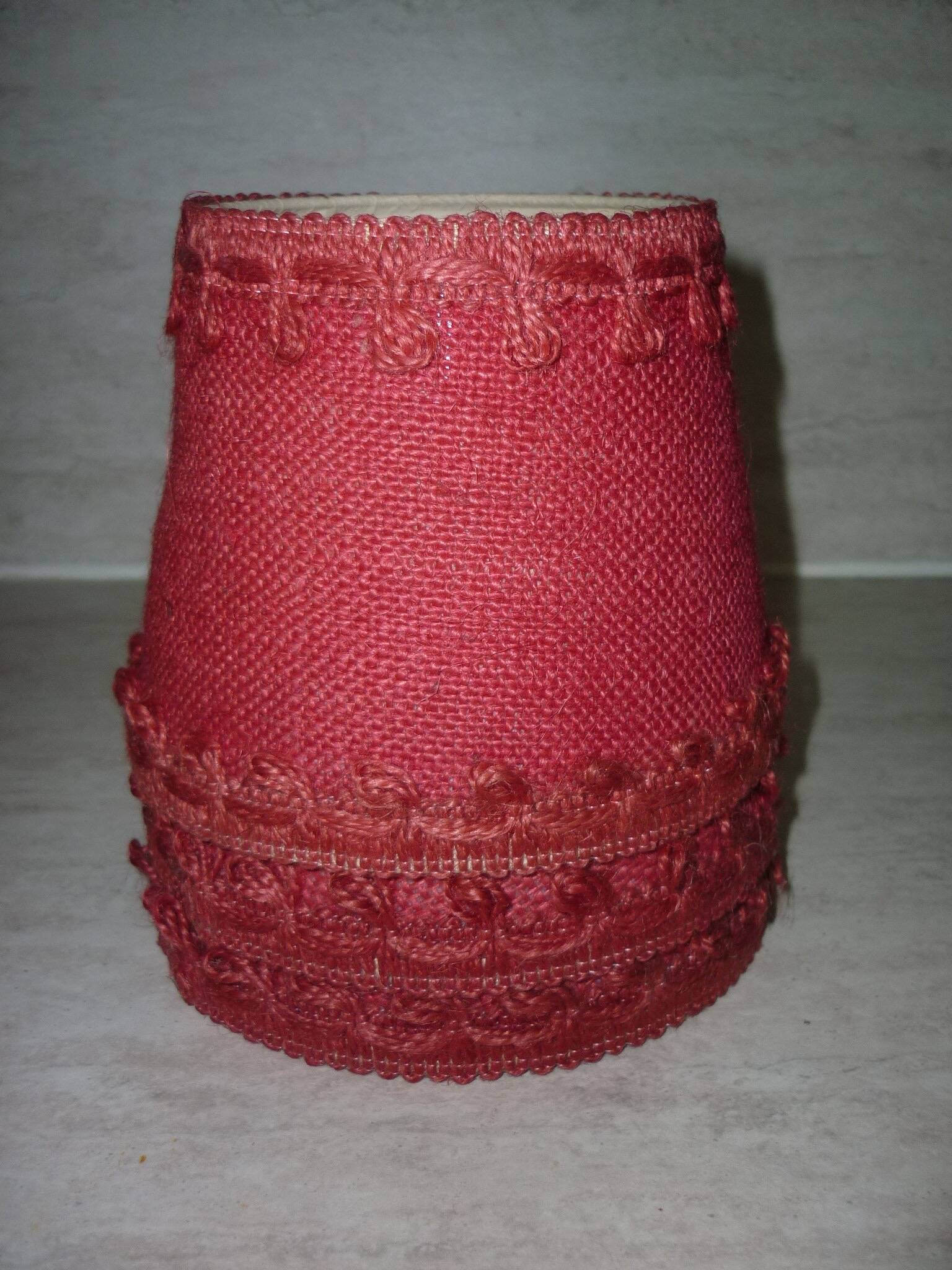 3 lampshades in jute and red braid + 1 vintage carcass