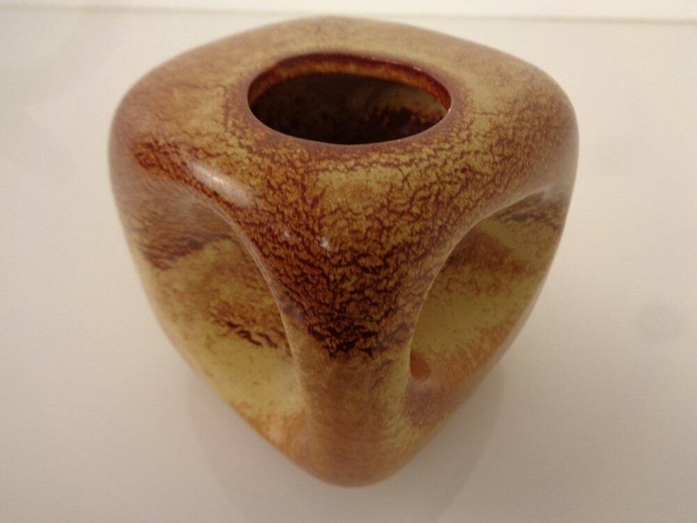 Italian ceramic cube vase by Roberto Rigon for Bertoncello, 1960s.