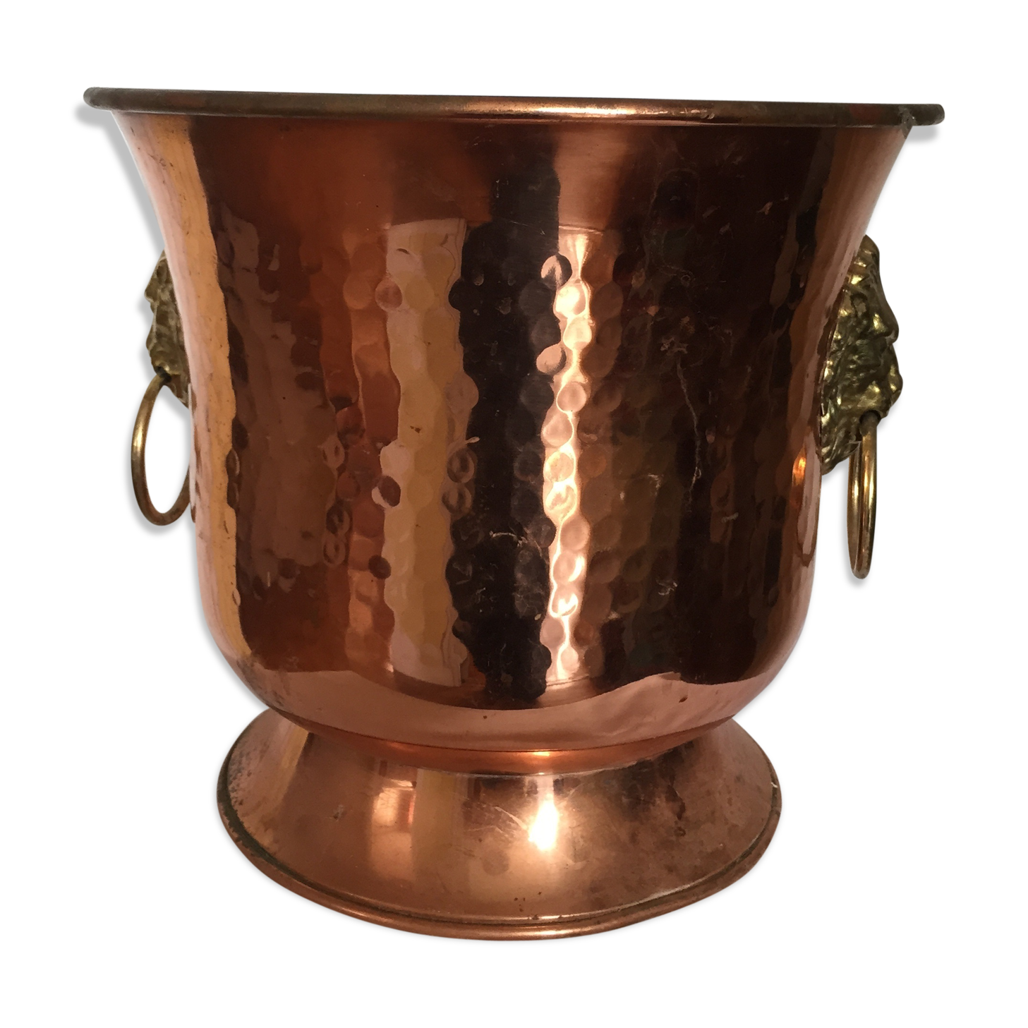 Cache pot en cuivre
