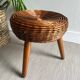 Tabouret tripode bois osier tressé