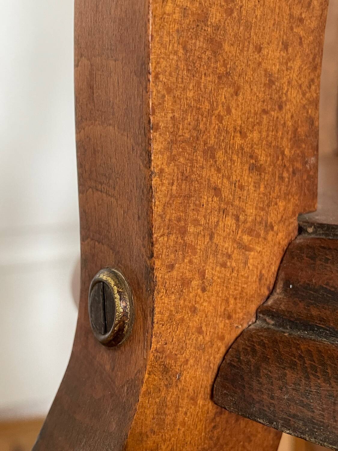 19th century tripod photo room