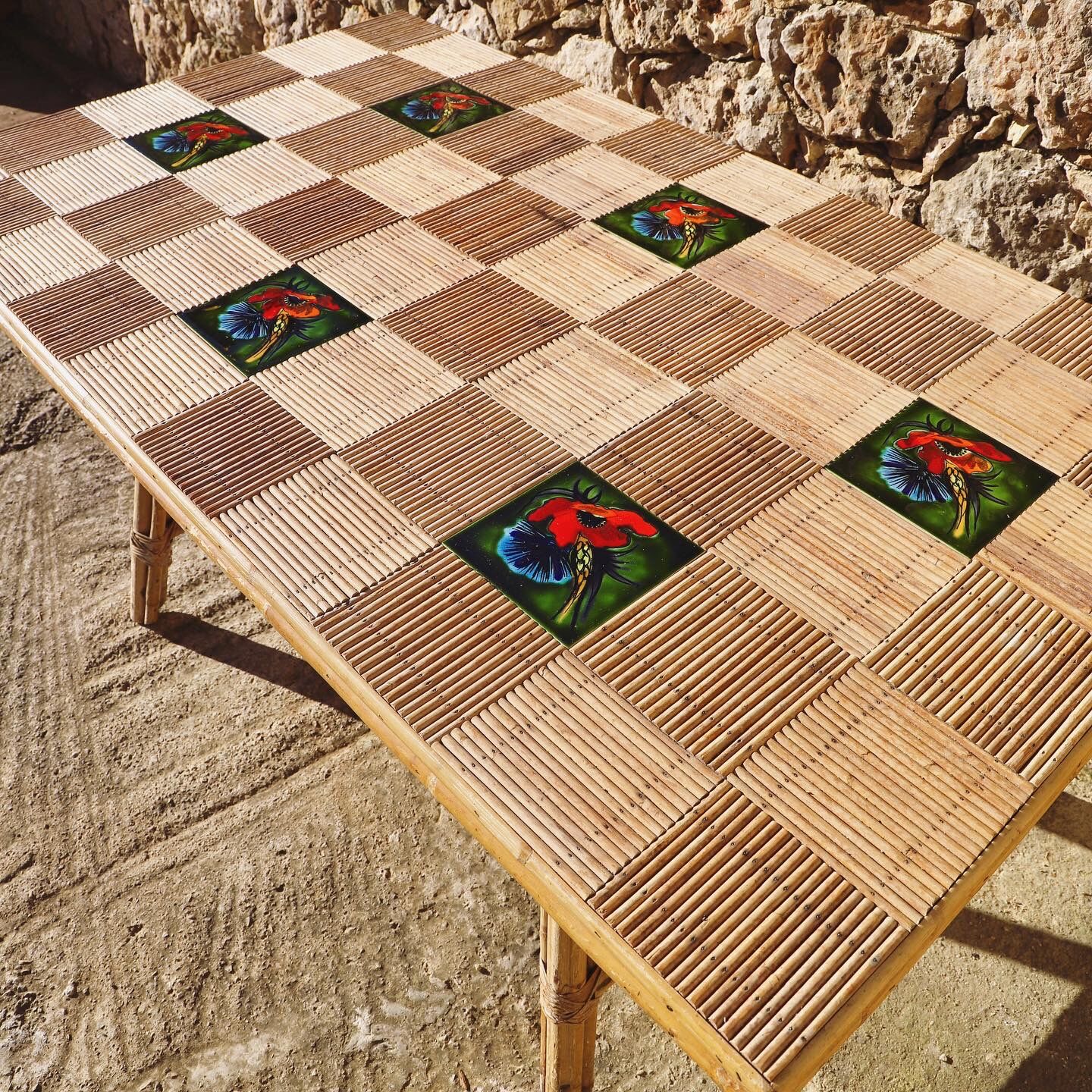 Table in rattan and ceramic 1960