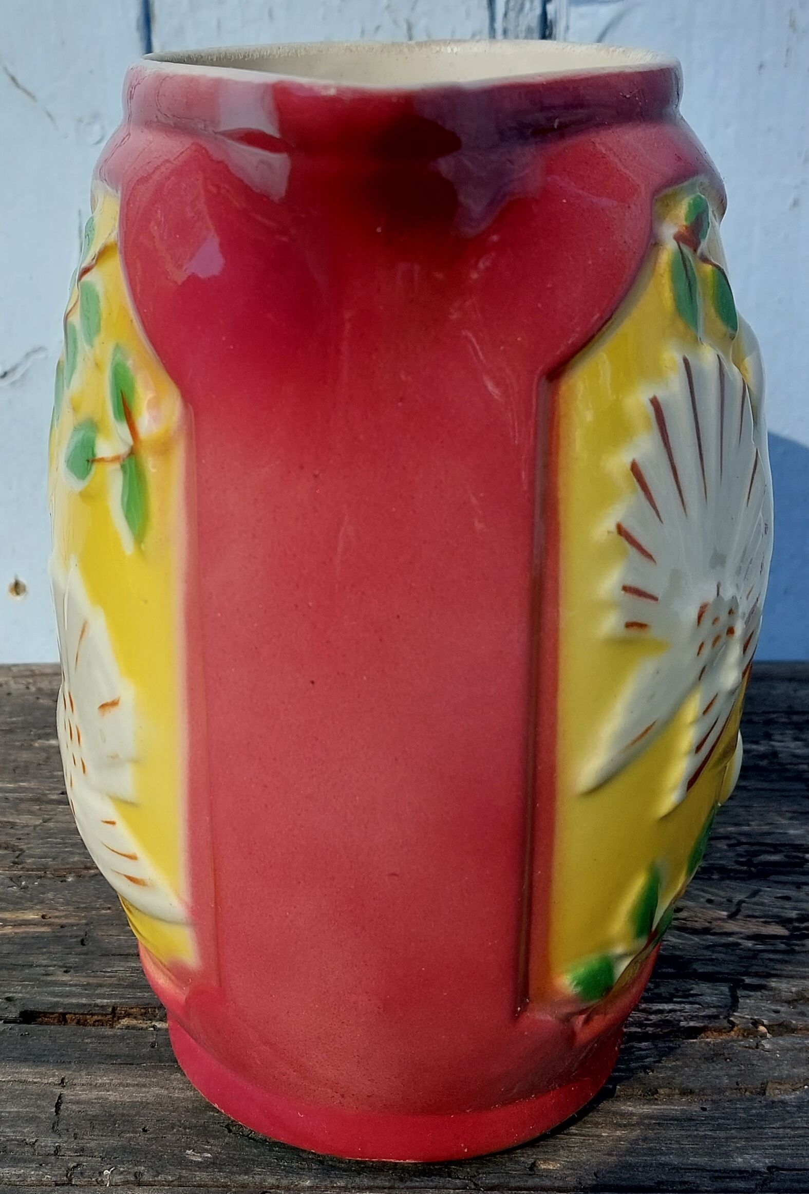 Pitcher saint clement dove