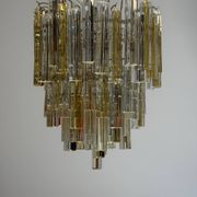Venetian chandelier in colourless and gold Murano glass, Venini Triedi model, circa 1960.