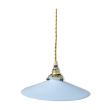 White opaline suspension