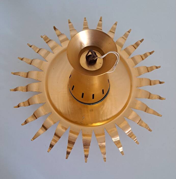 Plafonnier en métal doré