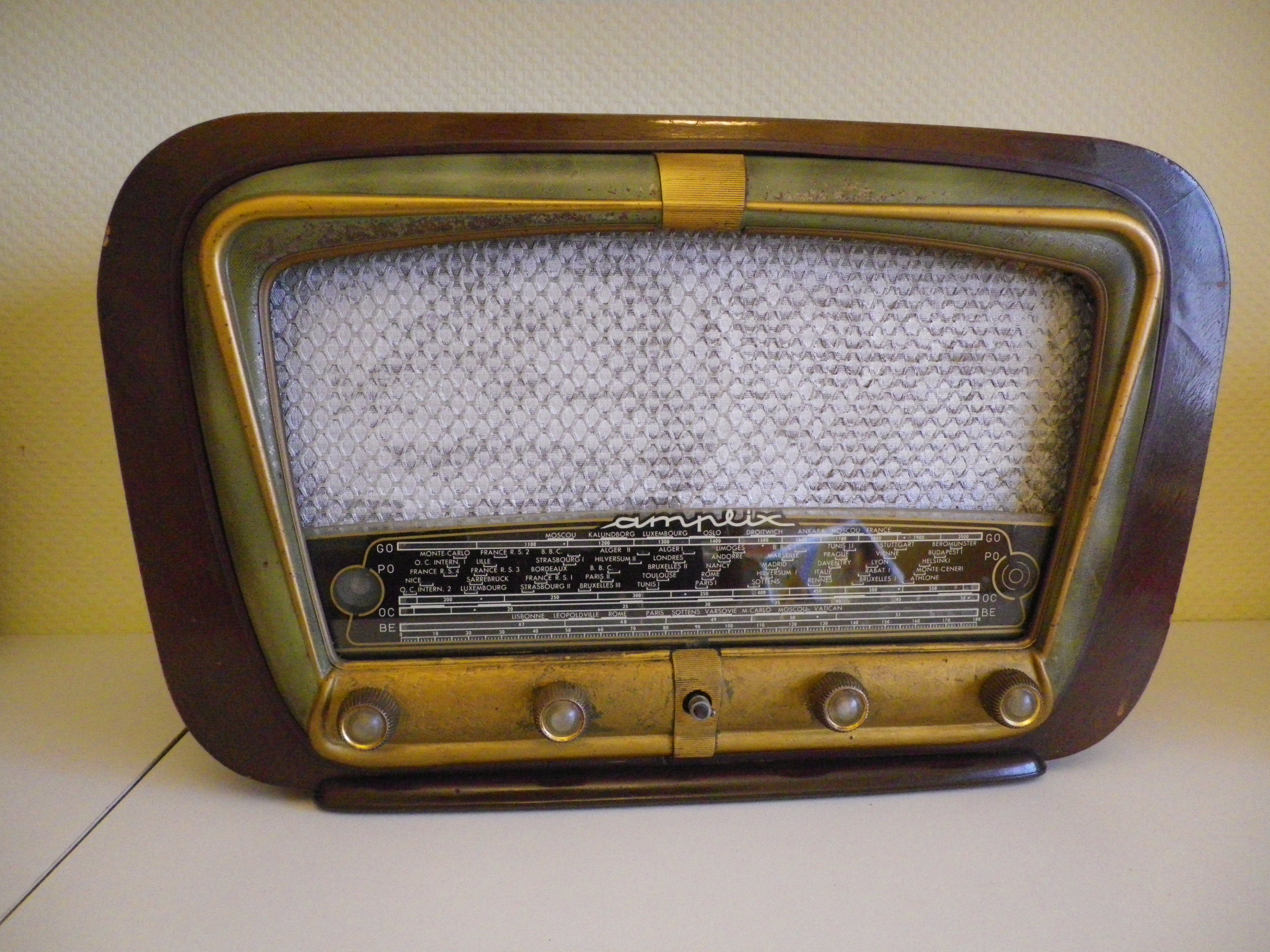 Decoration radio station - Brand Amplix Paris - Fifties