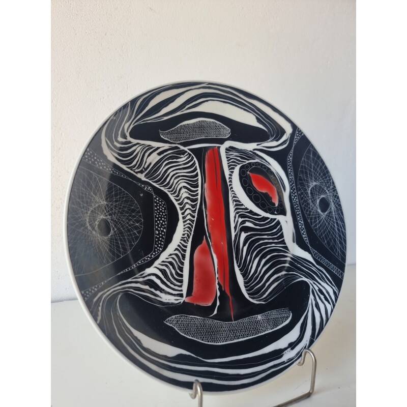 Hanna Modrzewska Nowosielska, decorative plate, 1960s.