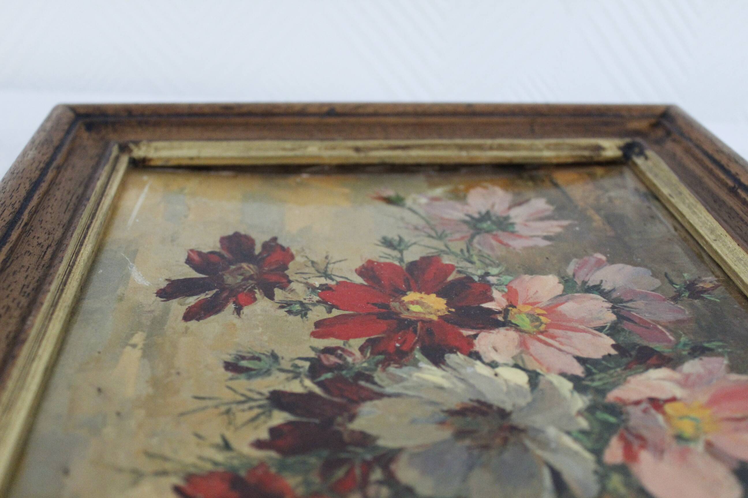 Oil on cardboard signed - still life, bouquet of cosmos