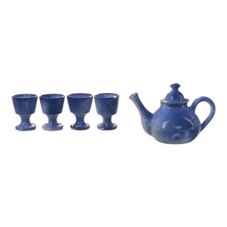 Teapot & cups set