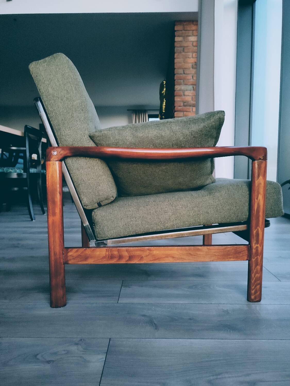 Vintage armchair green olive design by Z.Baczyk 1965