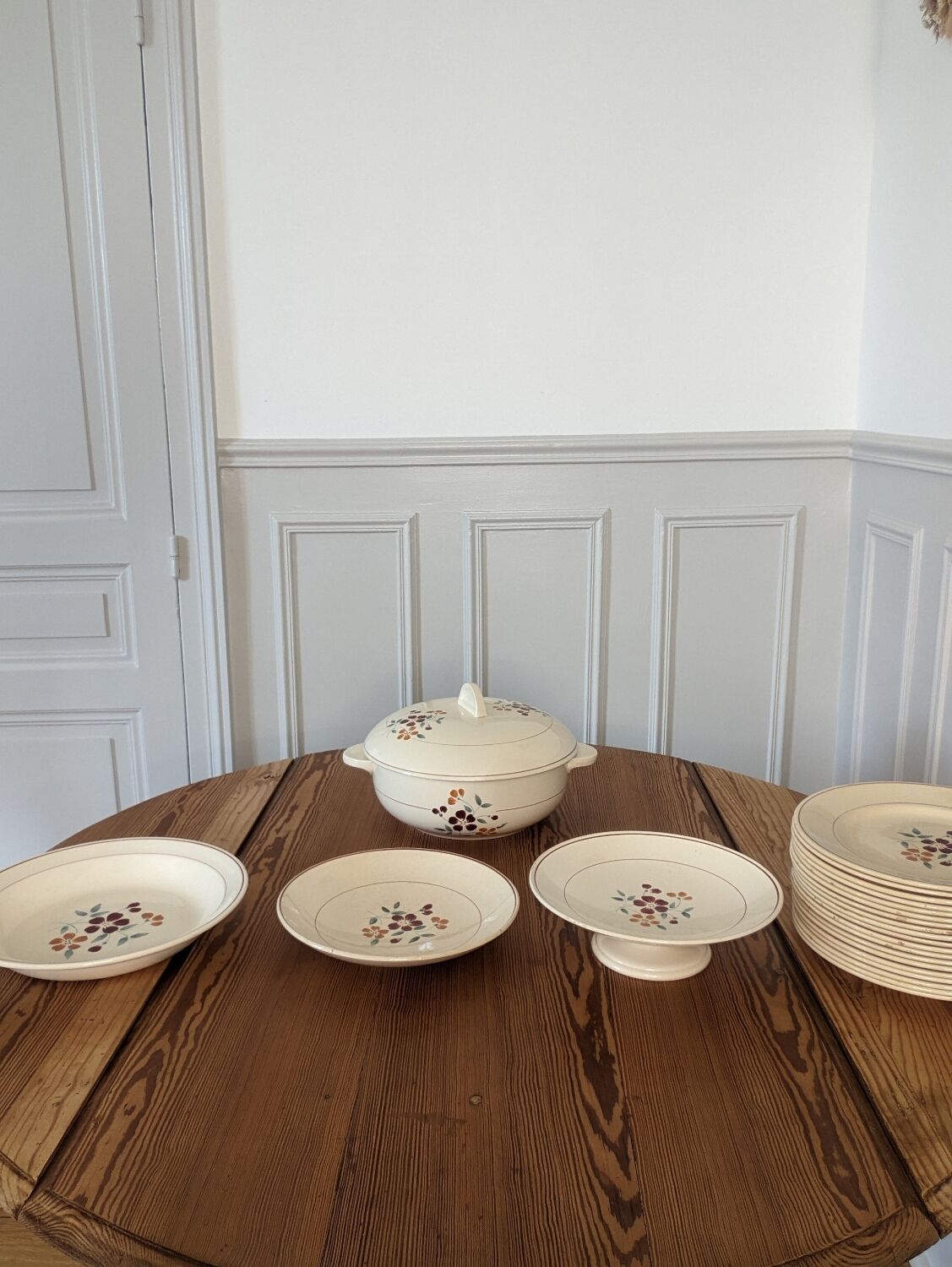 Salins table service