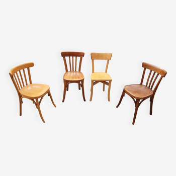 Lot de 4 chaises bistrot dépareillées