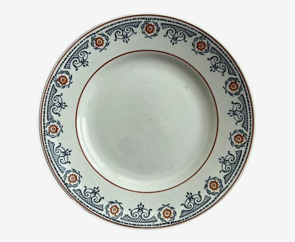 Assiette plate Saint Amand
