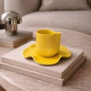 Set tasse & soucoupe ondulée céramique - jaune citron