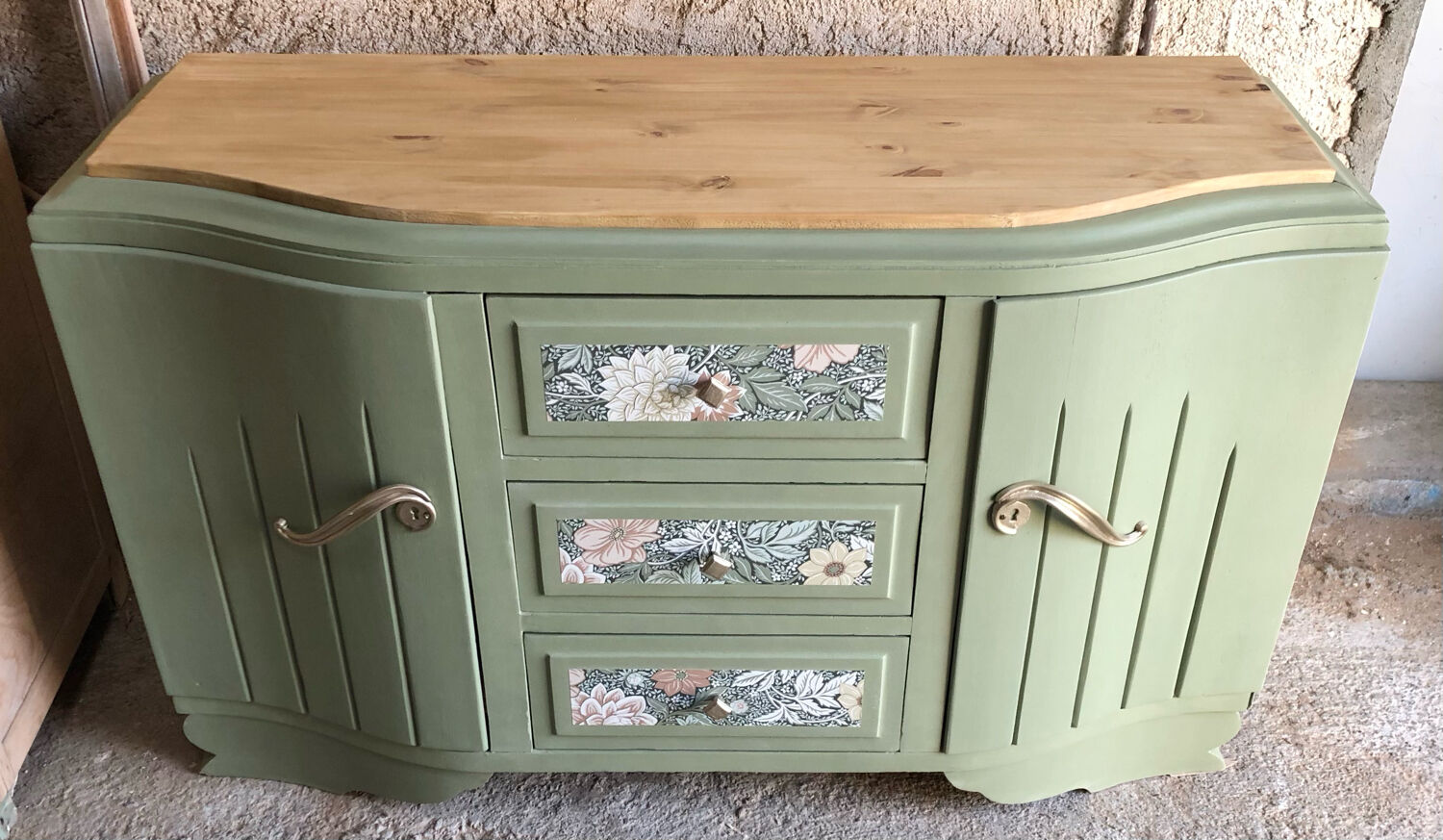 Art deco sideboard chest of drawers