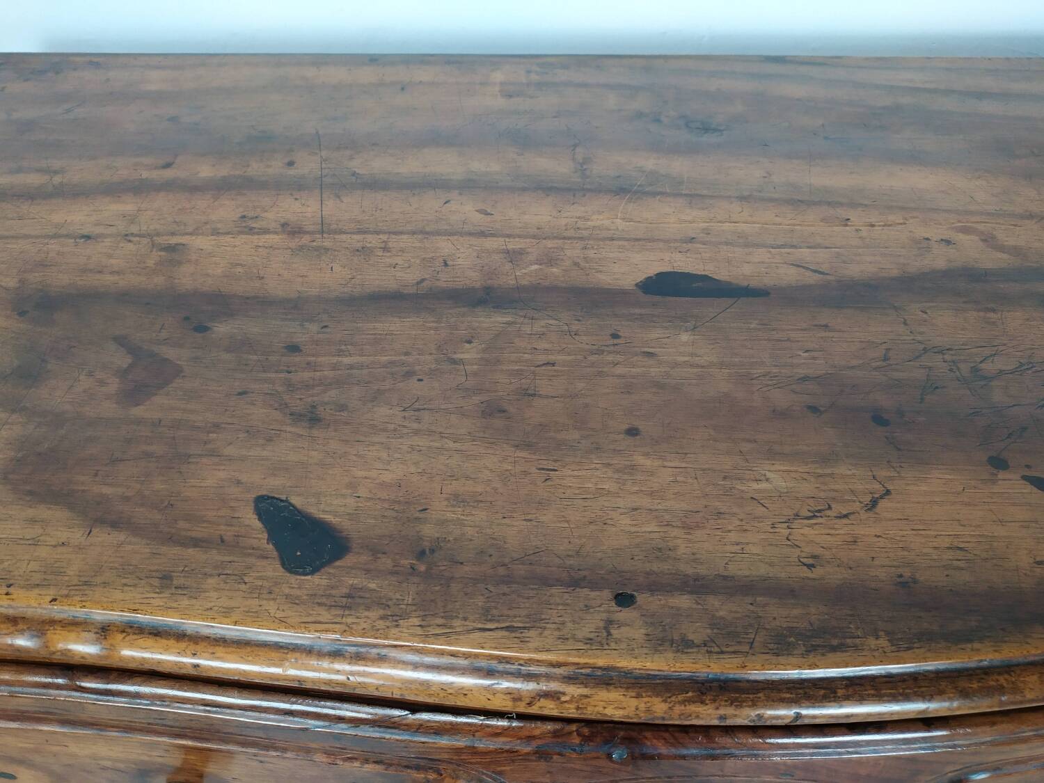 Louis XV chest of drawers