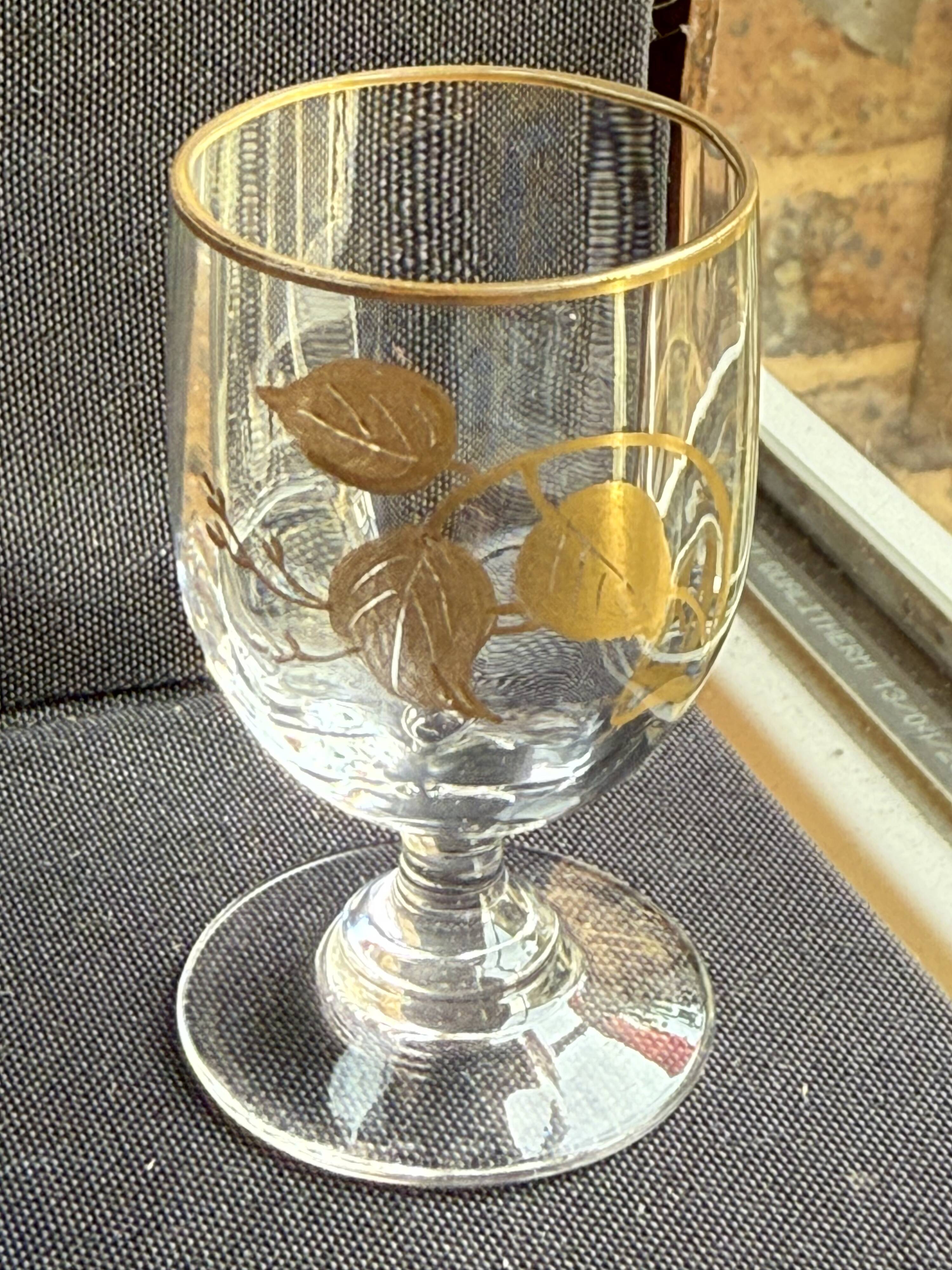 Golden liqueur service - Baccarat