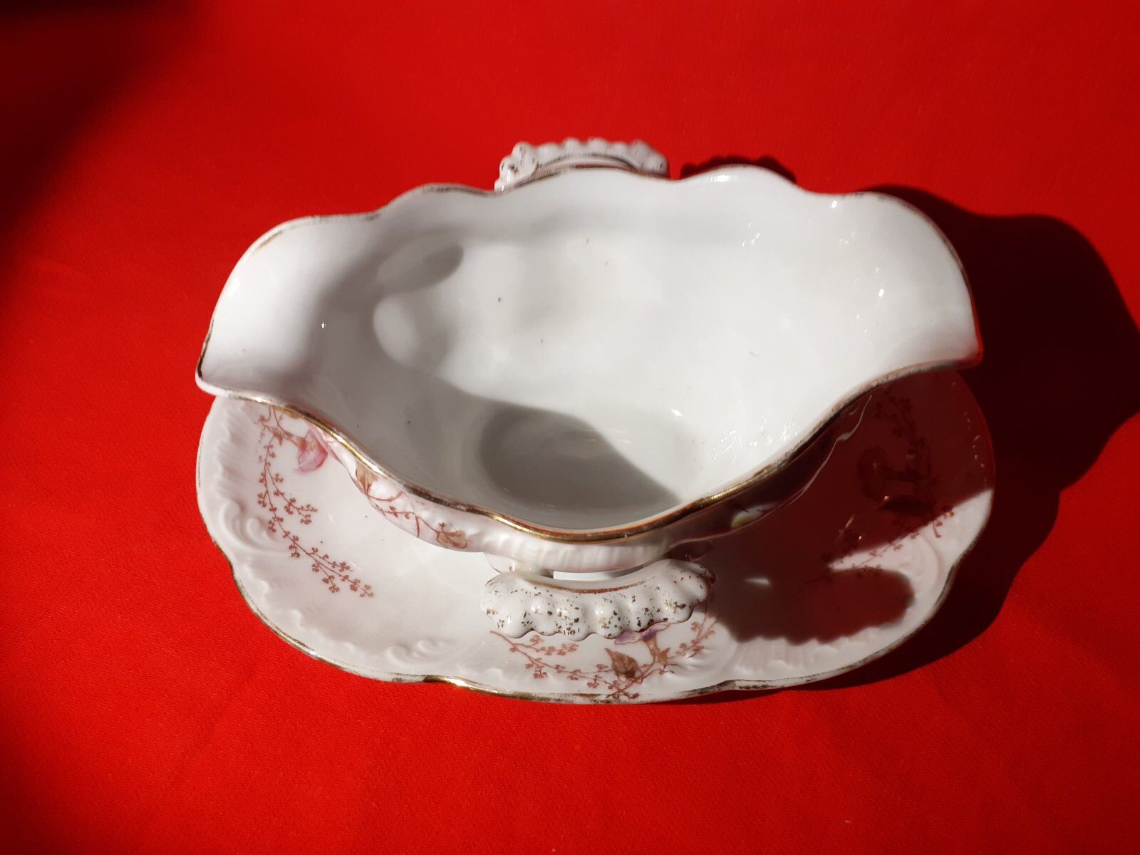 Porcelain sauce dish