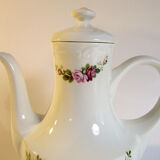 Gien's earthenware coffee maker