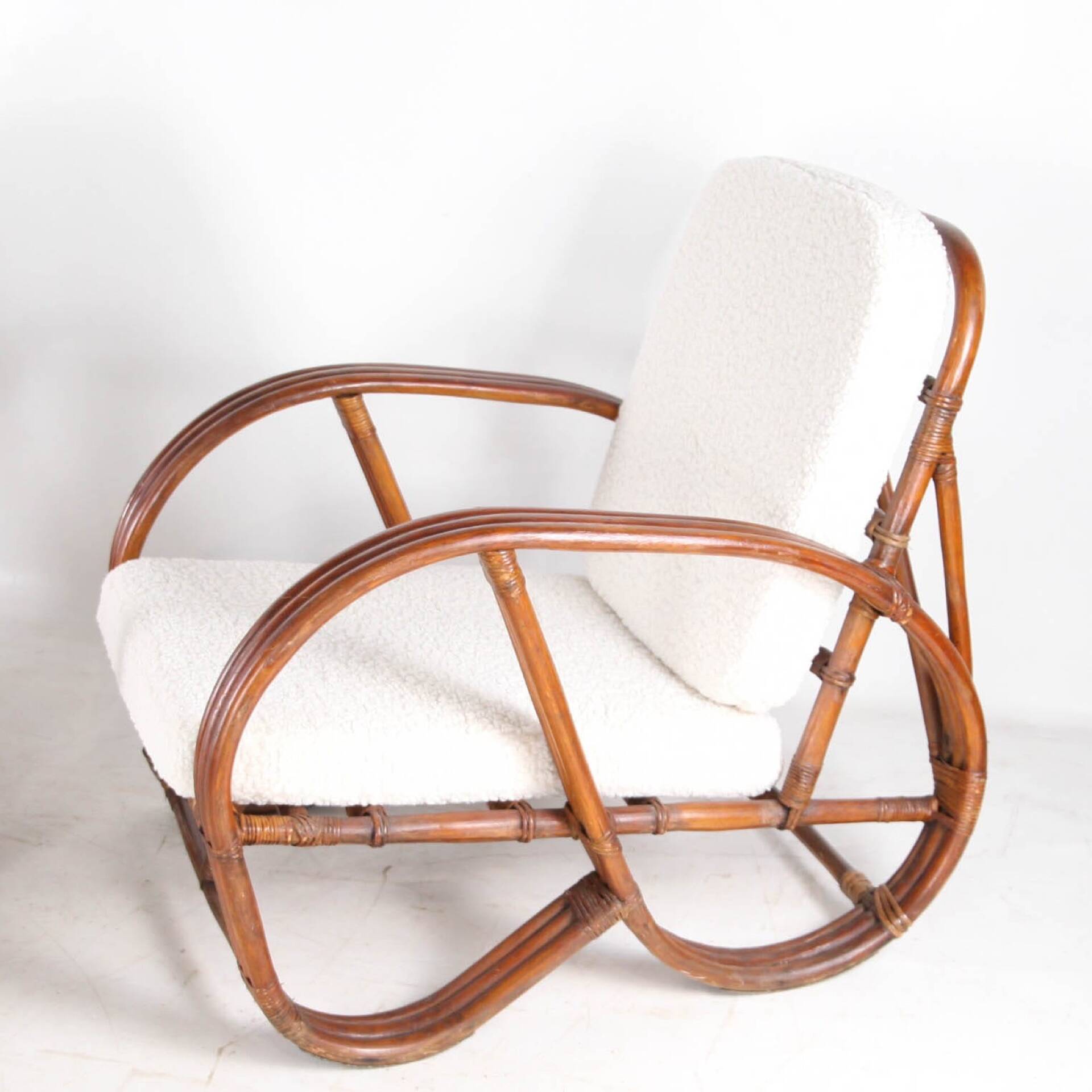 Paire de fauteuils en rotin « bretzels »