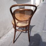 Vintage bistro chair model Thonet